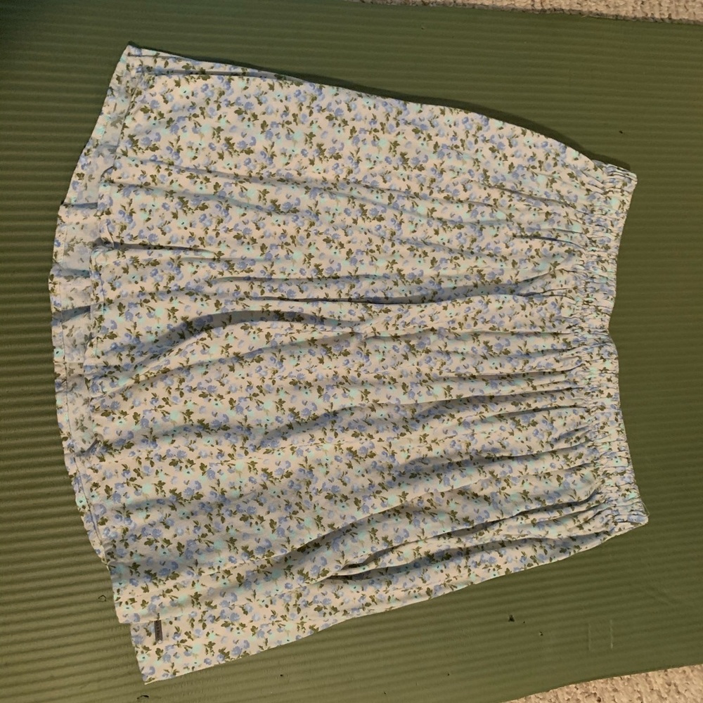 Flower skirt
